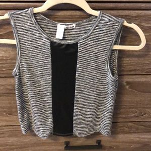 Black and white tank